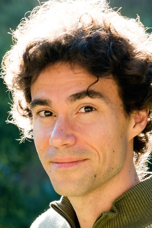 Alexander Berger as MANNY / PHONEY