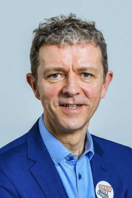 Frank Deboosere as Dutch voiceover