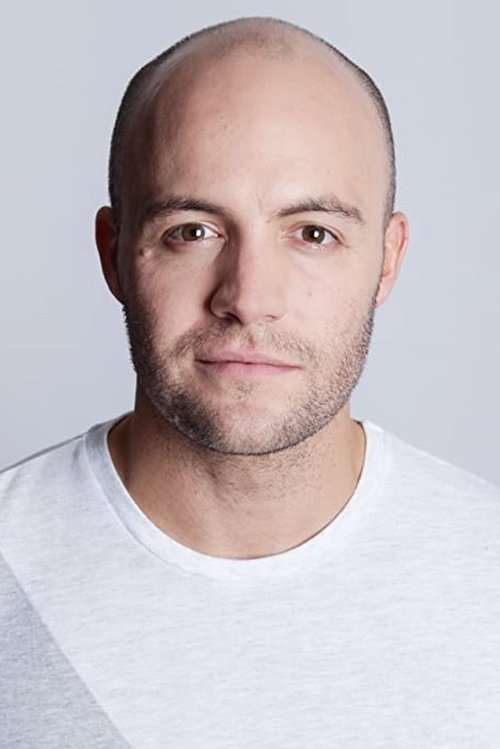 Alonso Grandio as Gelato Shop Customer