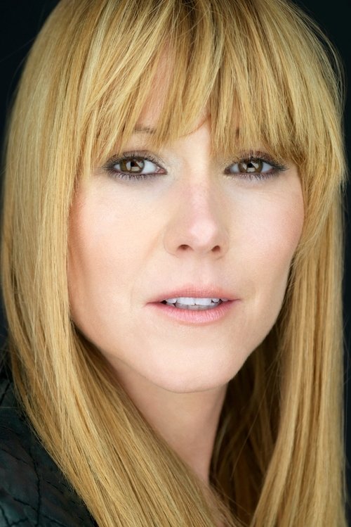 Fiona Graham as Jamie