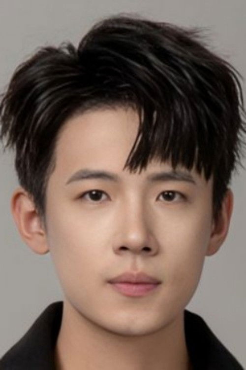 Ge Ziyang as Qin Fei