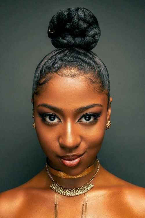 Carol Roberto as Julieta (voice)