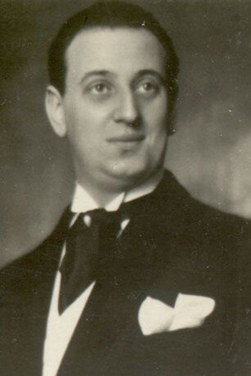 Max Ehrlich as Schmidt, Kapellmeister