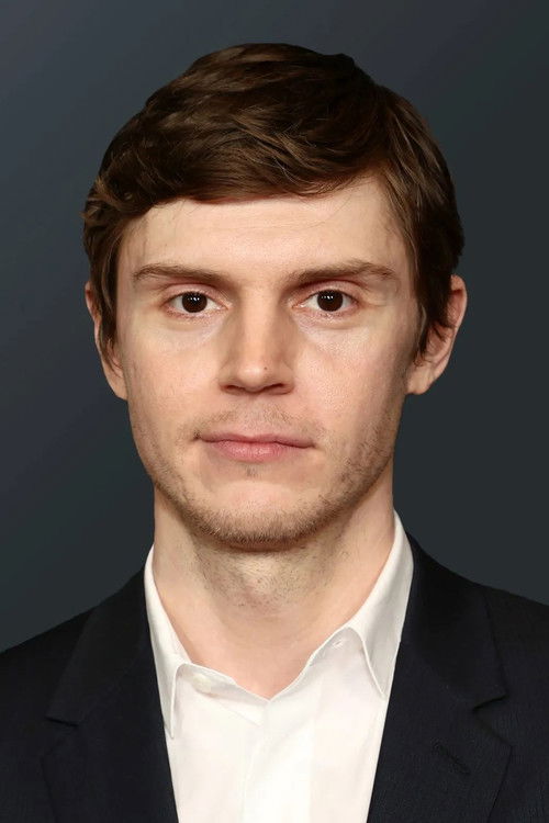 Evan Peters as Dwight Chapin