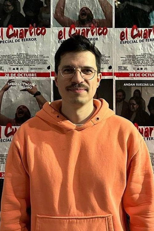 Chucho Roldán as Self