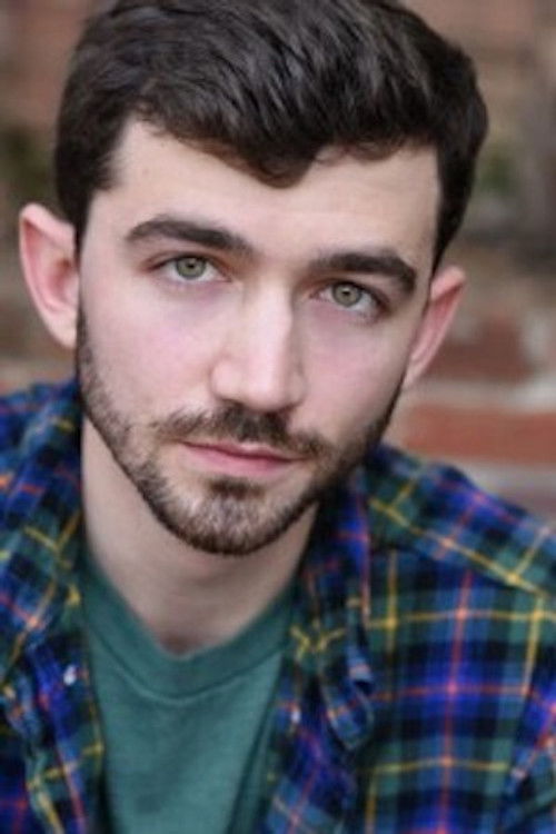 Shaun MacLean as Paul Davis