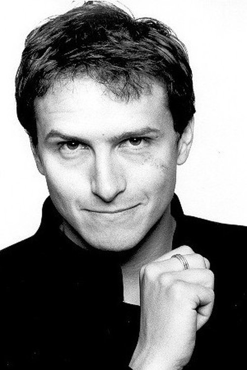 Fabrice Scott as Prete Divina