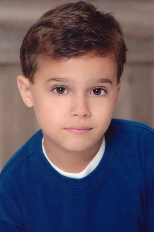 Hunter Clary as Young Mark
