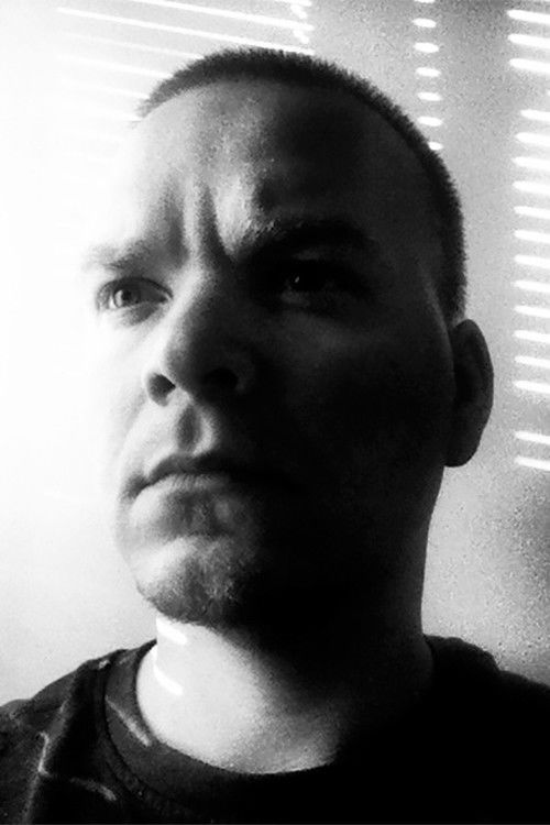 Pawel Pogorzelski as L'ouvrier polonais