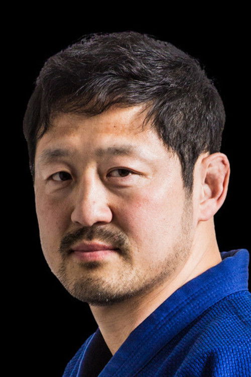 Dong Sik Yoon as Self