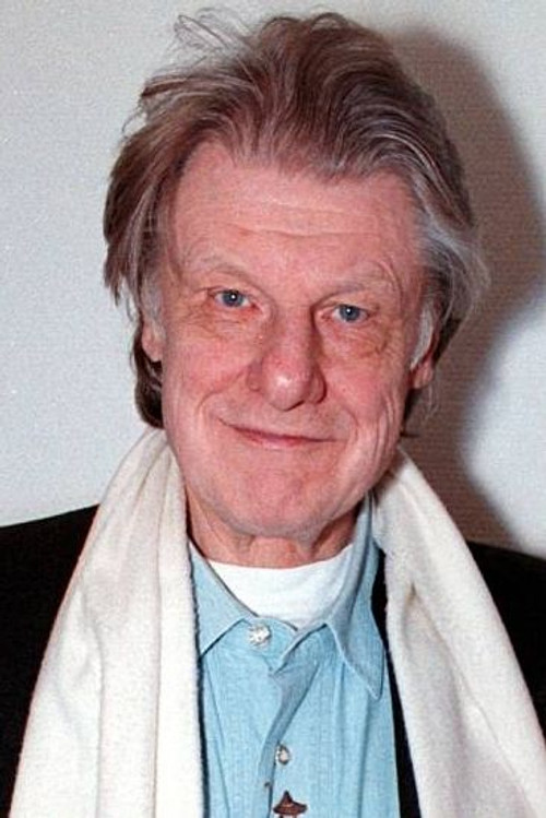 Herbert Bötticher as Richard Saxon