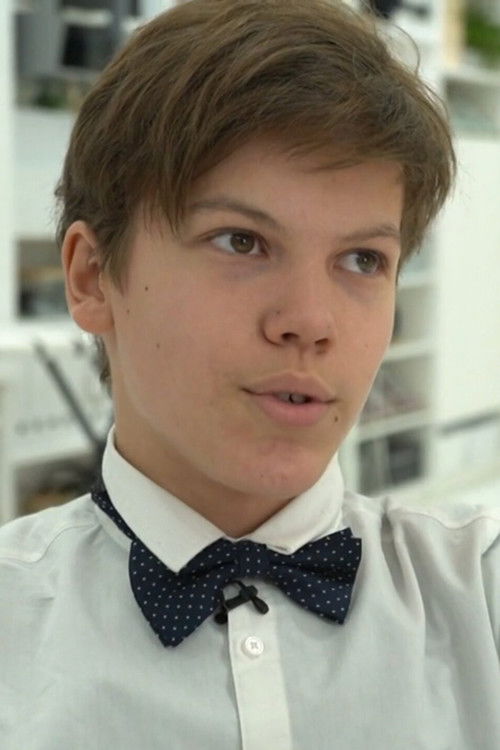 Hugo Malmsten as Artur