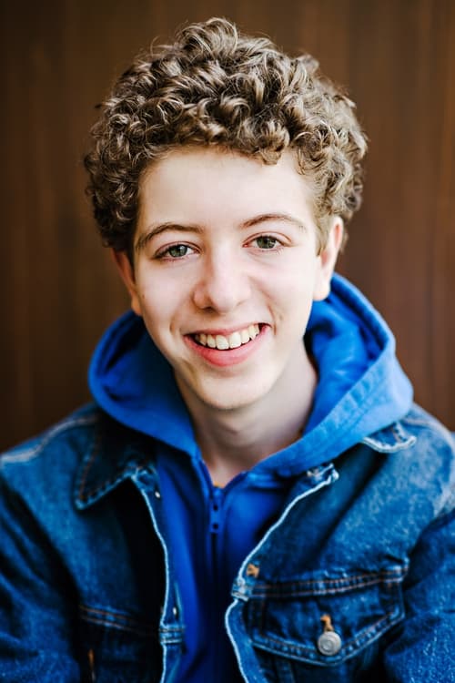 Logan Aultman as Eli Welch