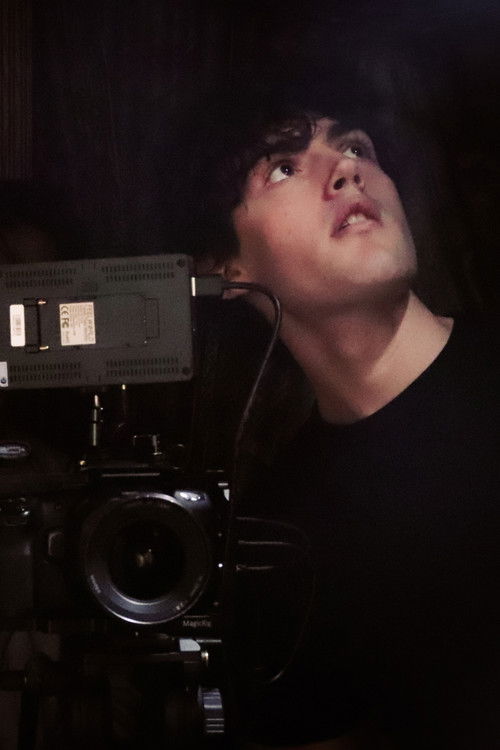 Harrison Magid as Tom Cruise