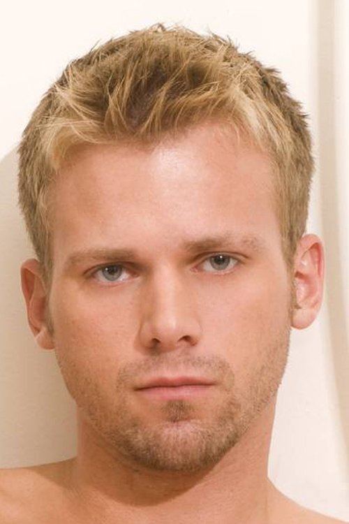 Cameron Marshall as Team Player