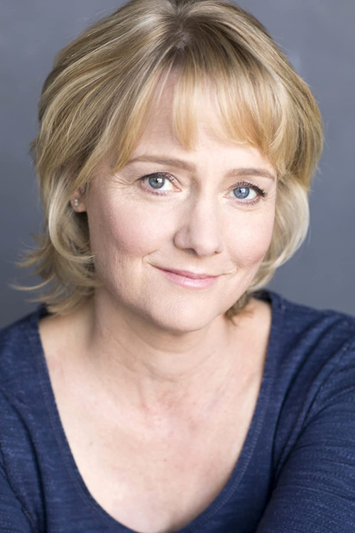 Carolyn Crotty as Linda