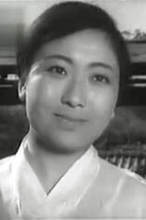 Yeon-ae Song as young doctor Young-hee