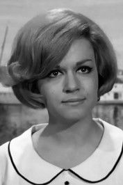 Lilian Miniati as Marina Livieratou