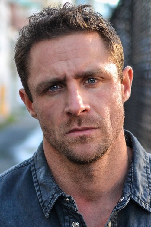 Steve Baran as Kidnapping Thug