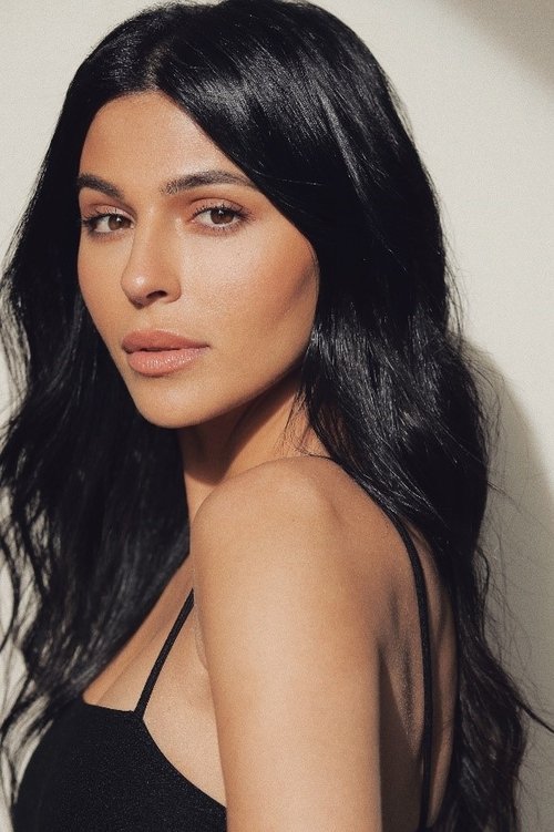 Teni Panosian as Peni