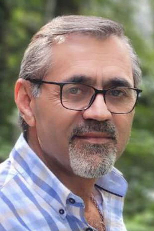 Hamza Agooshi as Khdr