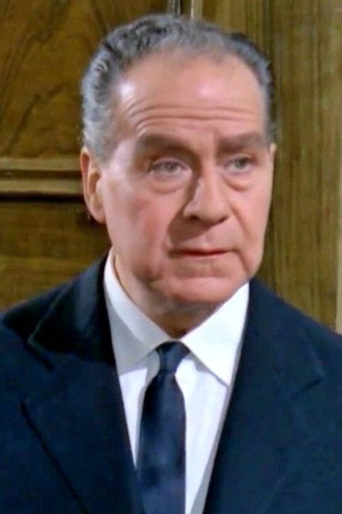 Emilio Alonso as Jorge