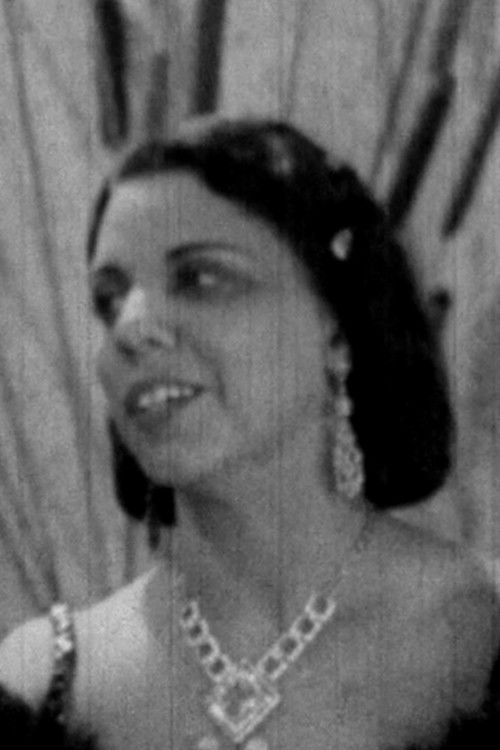 Gladys Williams as Elinor Lee