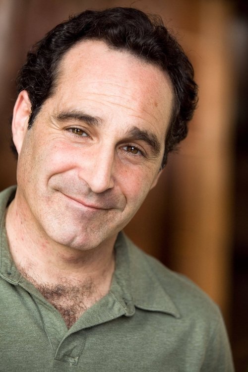 Roger Kabler as Radio (voice)