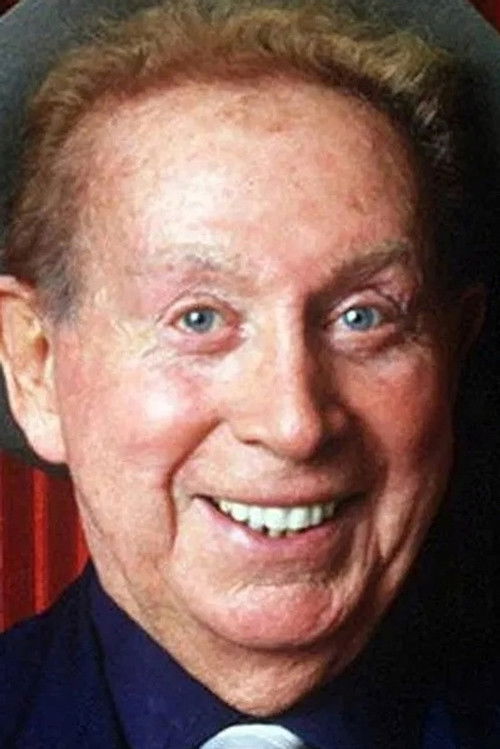 Charles Trenet as Charles Trenet