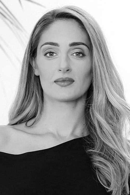 Electra Fotiadou as Χριστιάνα