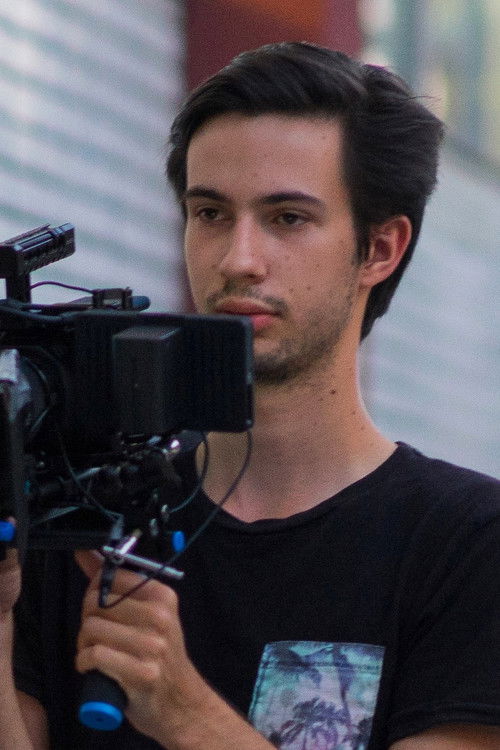 Frédérick Breton as Fabien (Jeune)