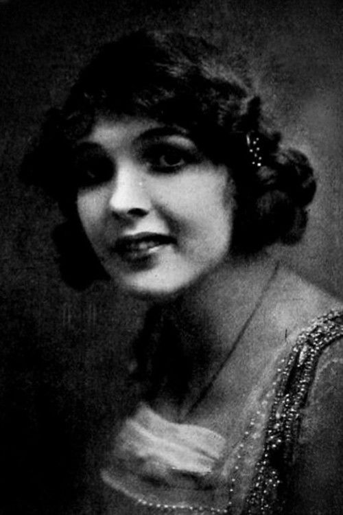Marian Swayne as Kitty Cobb