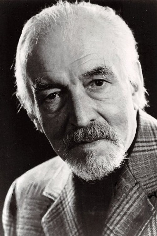 Friedrich Maurer as August Bebel