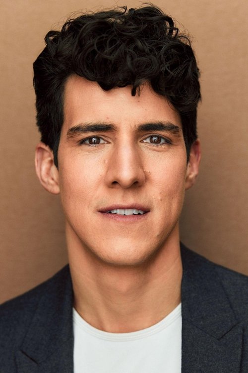 Daniel Arana as Phil (as Dan Gonón)