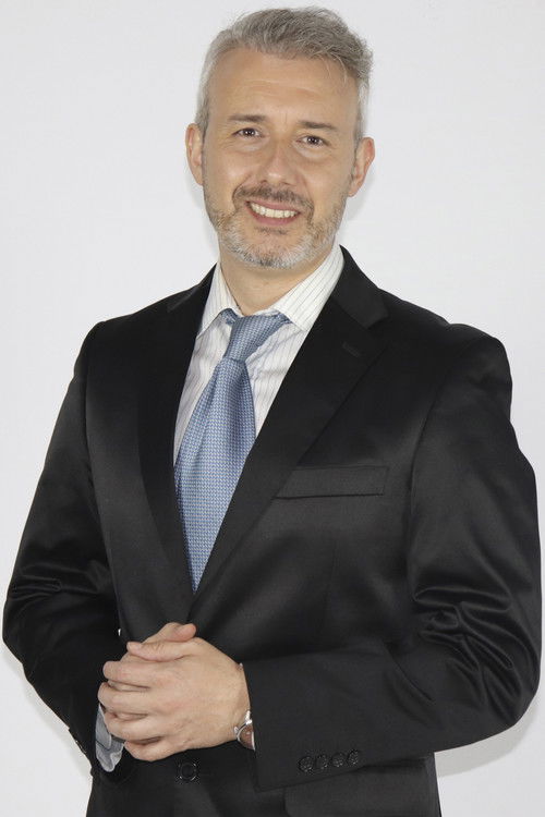 Miquel Aparisi as Padre de Él
