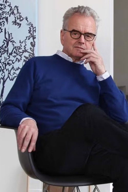 Hans Mayer as Himself