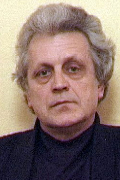 Pavel Gavrilyuk as Koltsov - kapitan