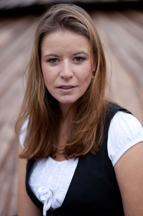 Kathleen Fiedler as Kim