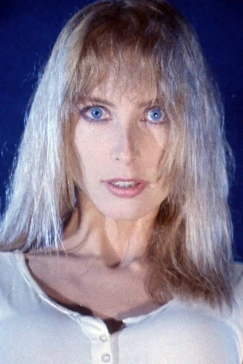 Abigail Wolcott as Josie Carlyle