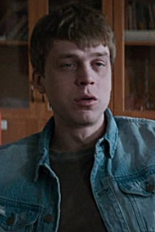 Anton Spinkov as Student Mironov