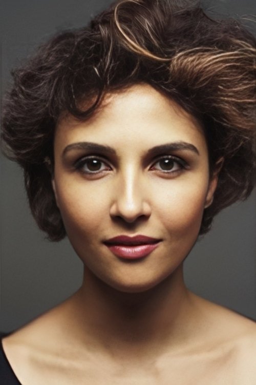 Maryam Hassouni as Najat