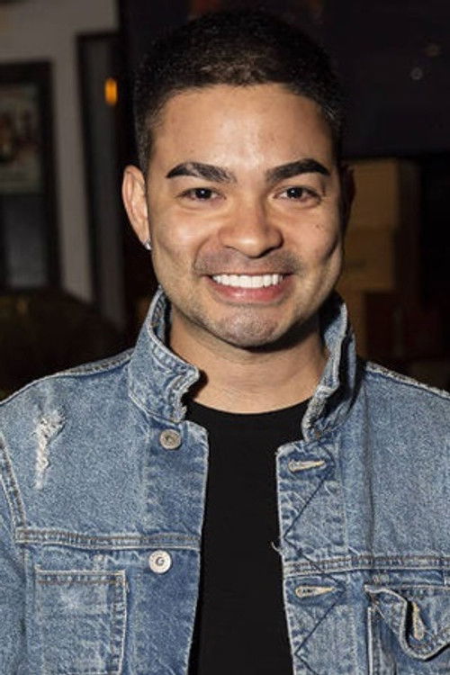 Yudi Tamashiro as Akira Laser