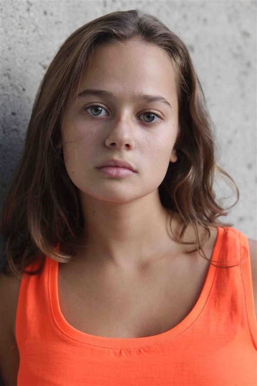 Lucie Fagedet as Agnés