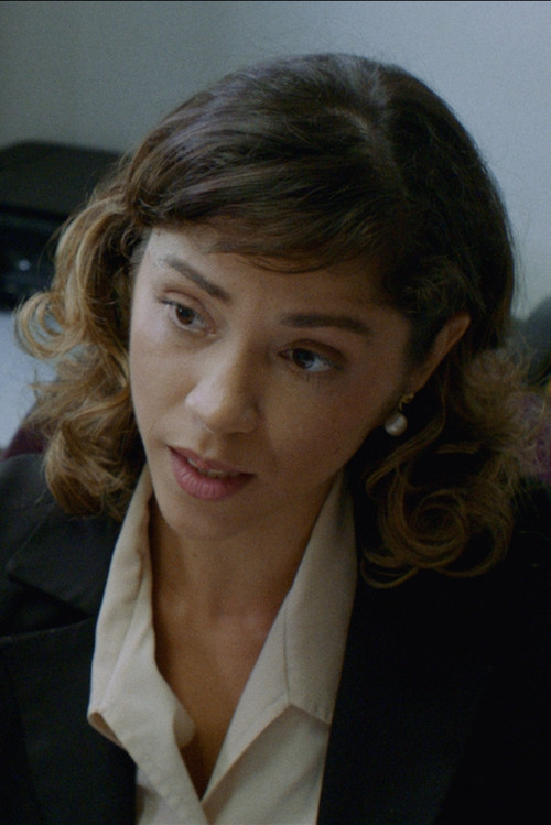 Fátima Muniz as Cecília