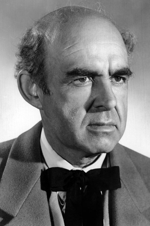 Nestor Paiva as Rinelti