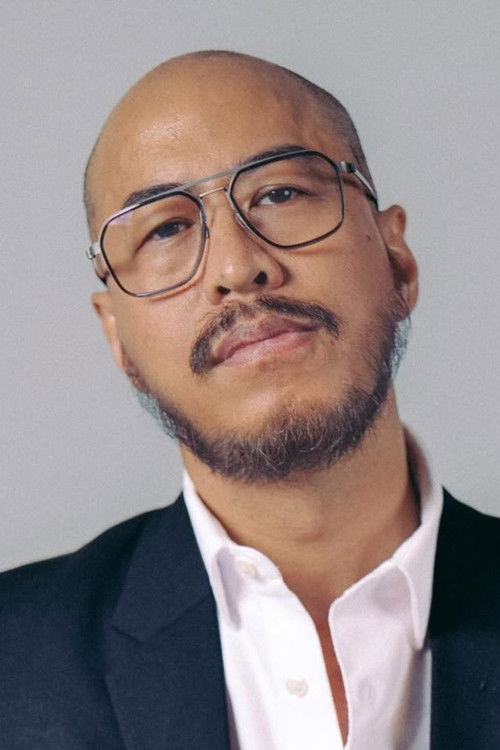 Pandji Pragiwaksono as Pandji Pragiwaksono