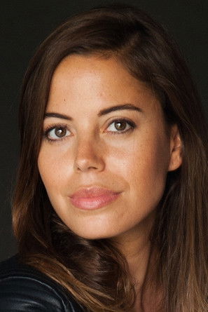 Tina Masafret as Sophie