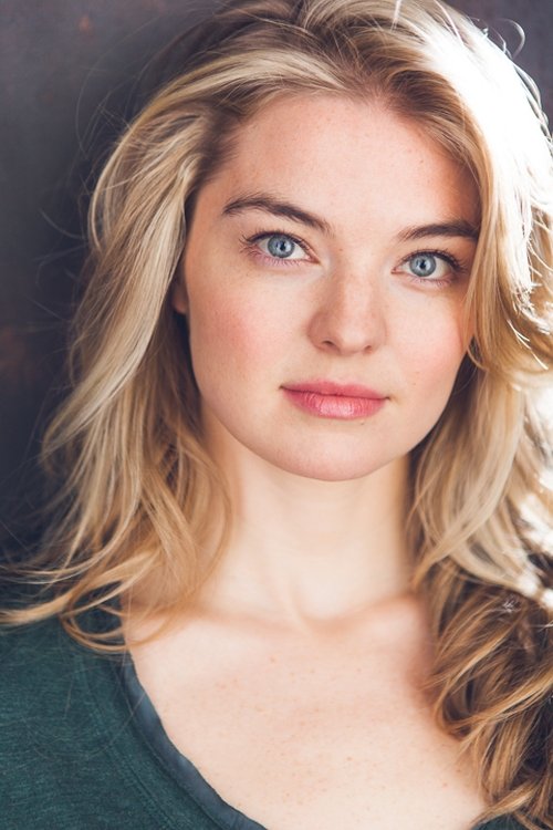 Sara Hogrefe as Willa Stuart