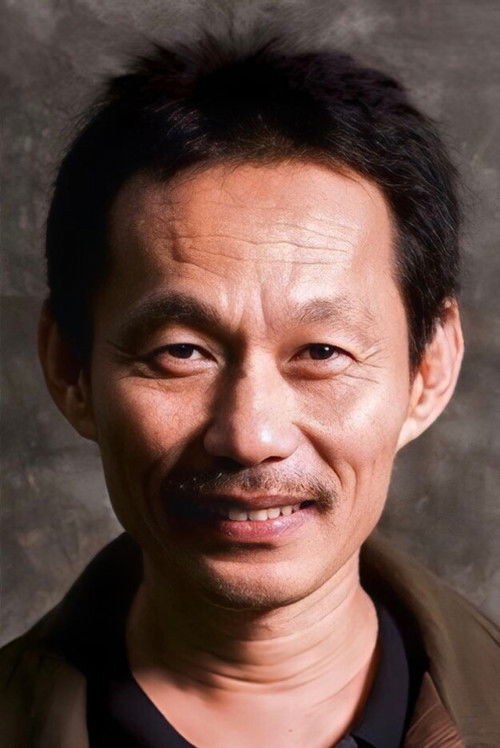 Adirek Watleela as Lt. Uncle