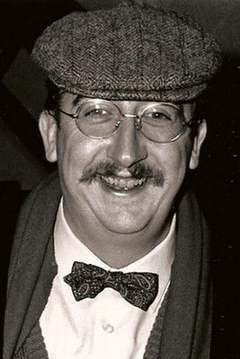 Ronny Coutteure as Albert